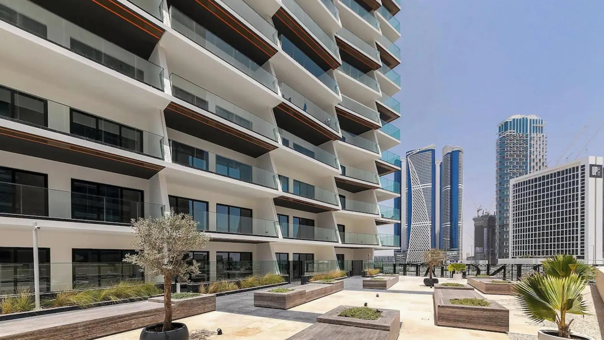 Fam Living Modern Smart Home At Business Bay With Iconic Burj And Canal Views Dubaj Spojené arabské emiráty