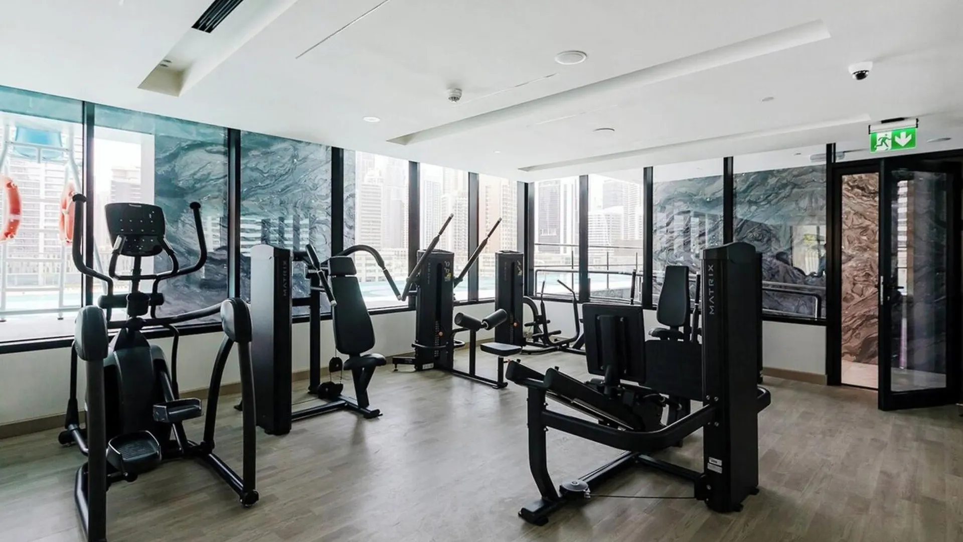 Fam Living Modern Smart Home At Business Bay With Iconic Burj And Canal Views Dubai 0*,